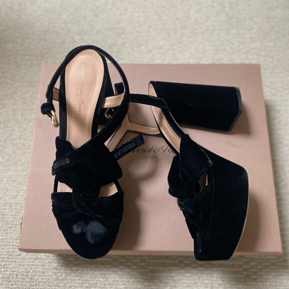 Gianvito Rossi- Knotted Black Velvet Platform Sandals - Size 41 - Picture 3 of 11